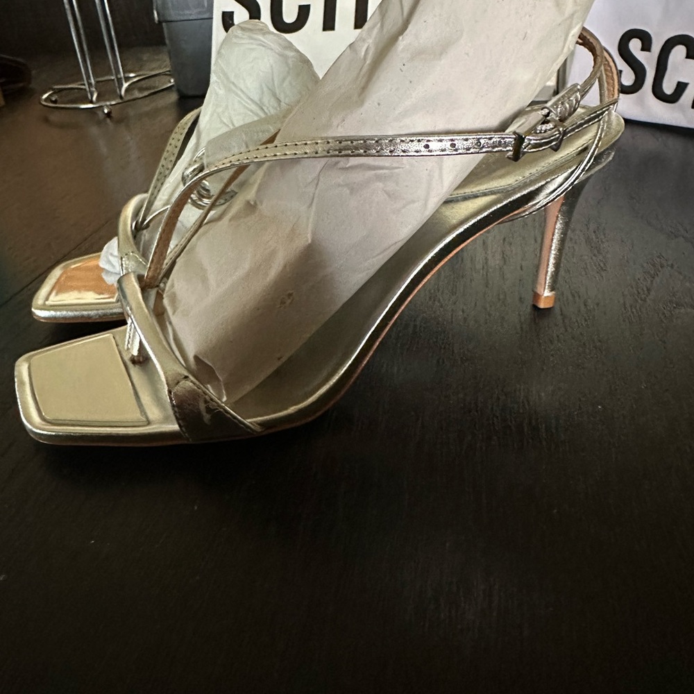 Women heels